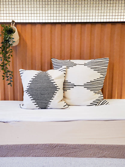 Kalo Pillow Cover